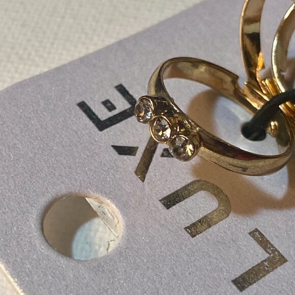 LUXE set of three gold-tone rings - Picture 10 of 11